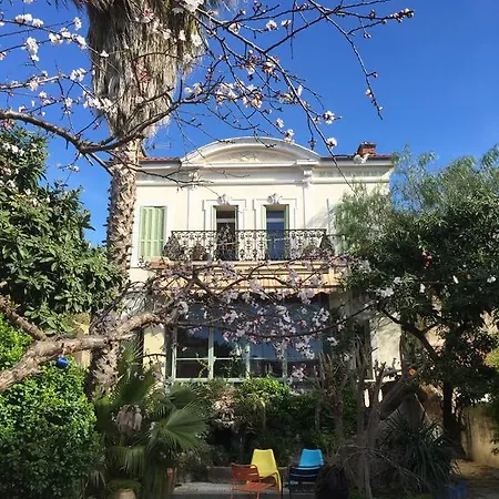 ベッド・アンド・ブレックファスト Bastide Fauvette &