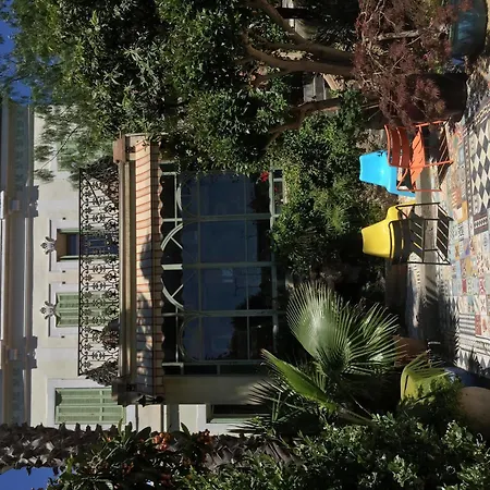 Bastide Fauvette & Bed and breakfast